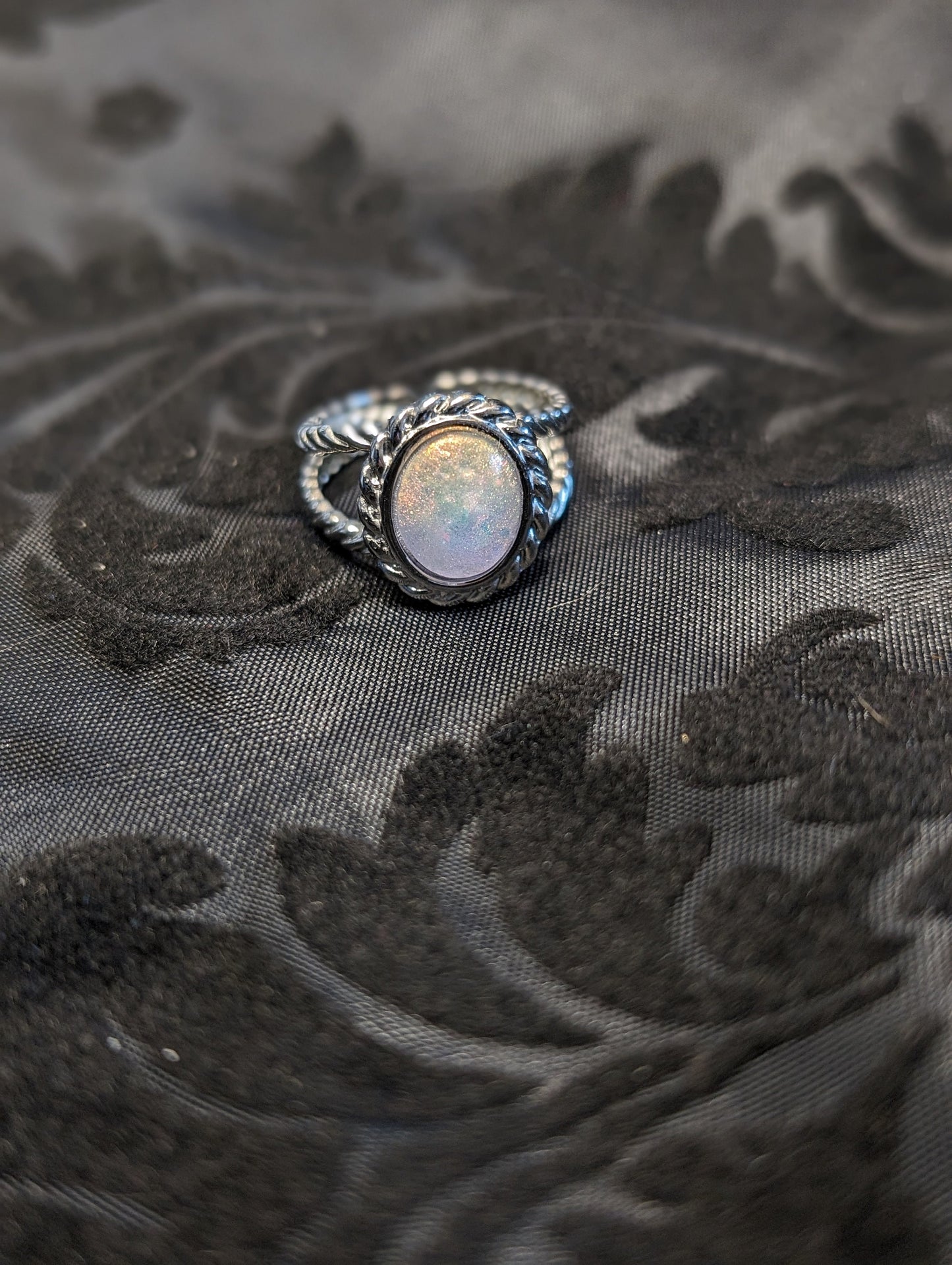 Braided Stainless Steel Adjustable Faceted Resin Rings