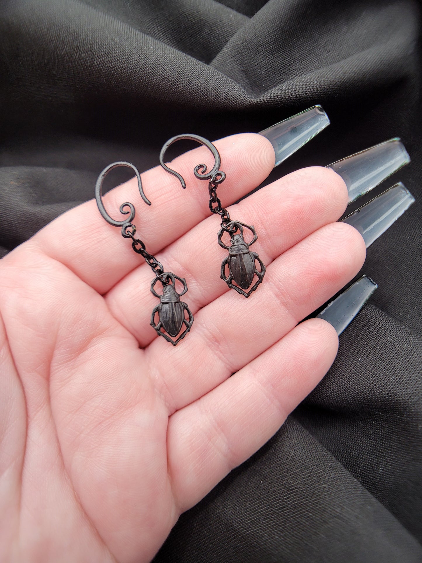 Matte Black Goth Egyptian Scarab Beetle Charm Chain Dangle Spiral Earrings