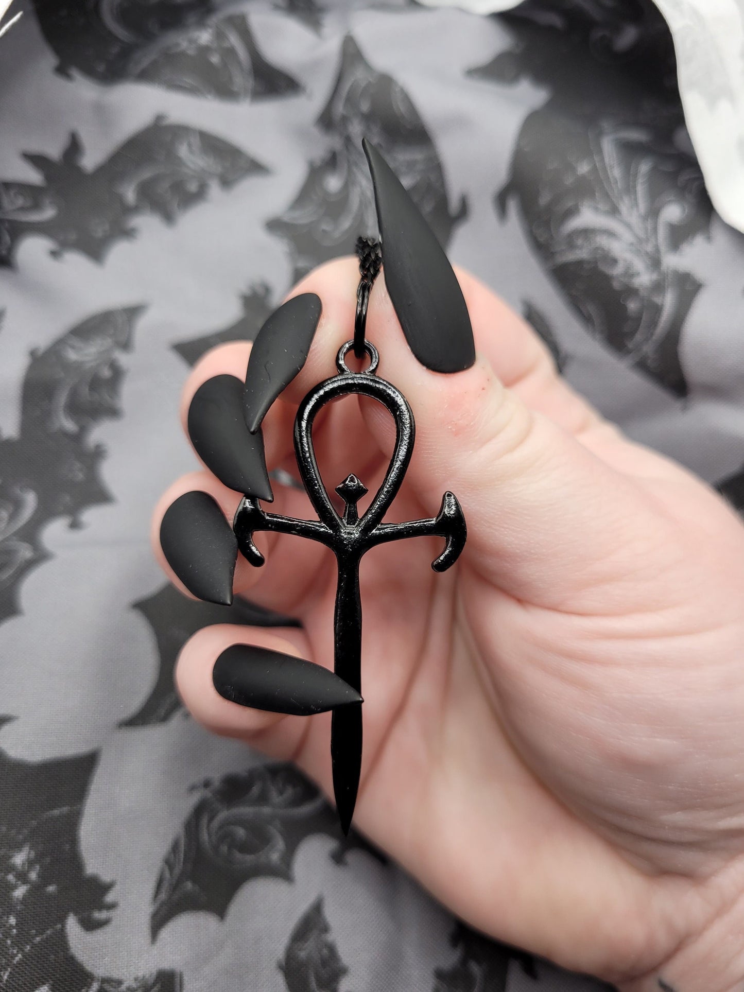 Goth Vampire: The Masquerade VTM VTMB RPG Camarilla Ankh Charm Pendant Necklace