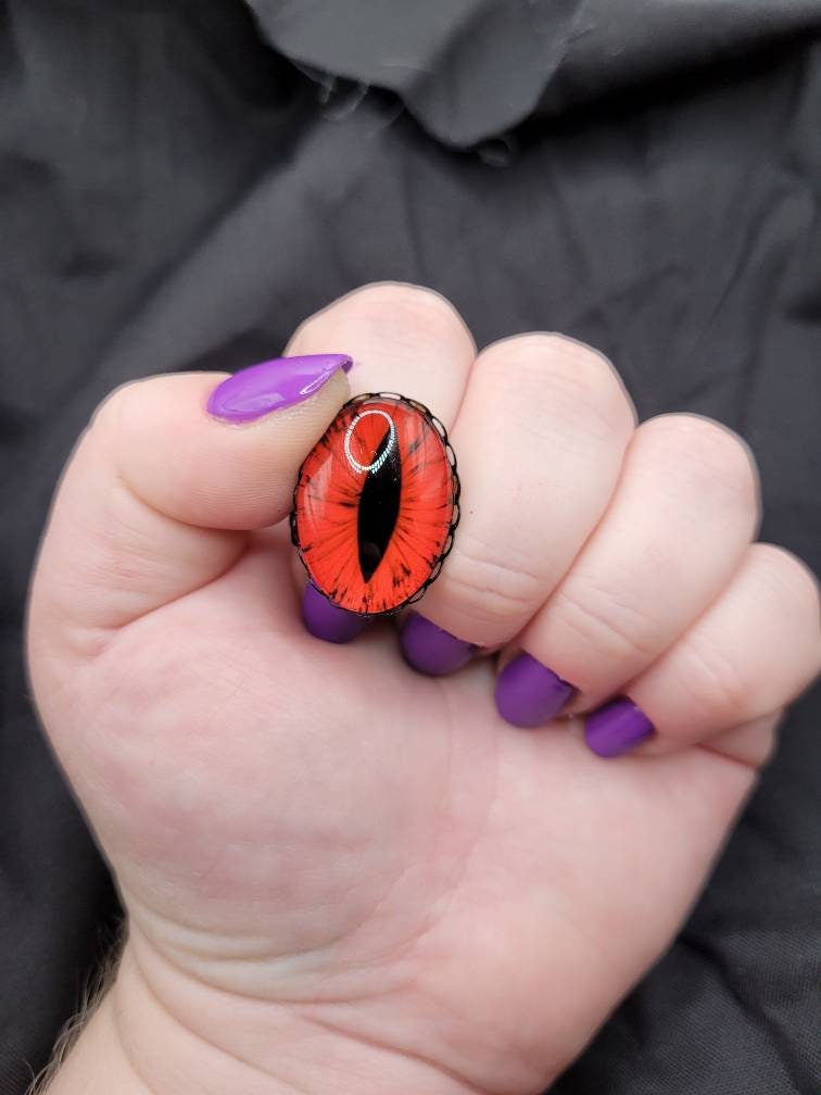 Oval Dragon Eye RPG DND Fantasy Cosplay Ring