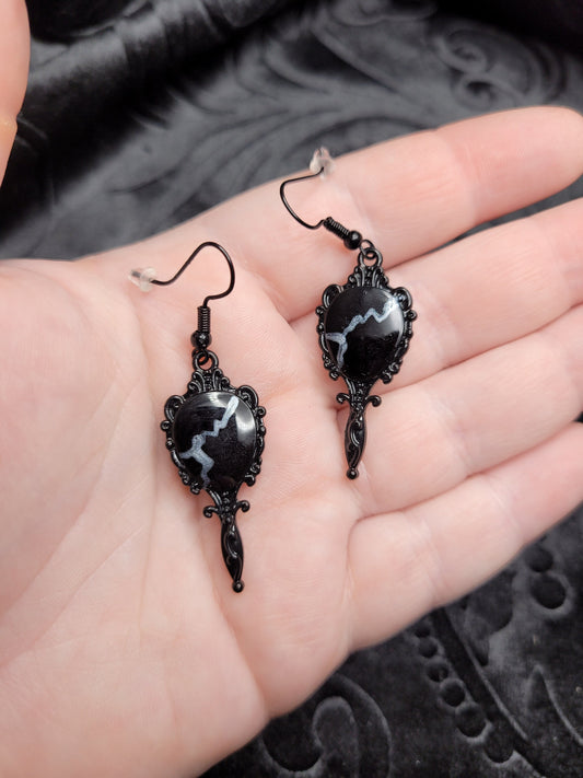 Goth Gamer VTM VTMB Vampire: The Masquerade - Bloodlines RPG Broken Mirror Malkavian Clan Earrings